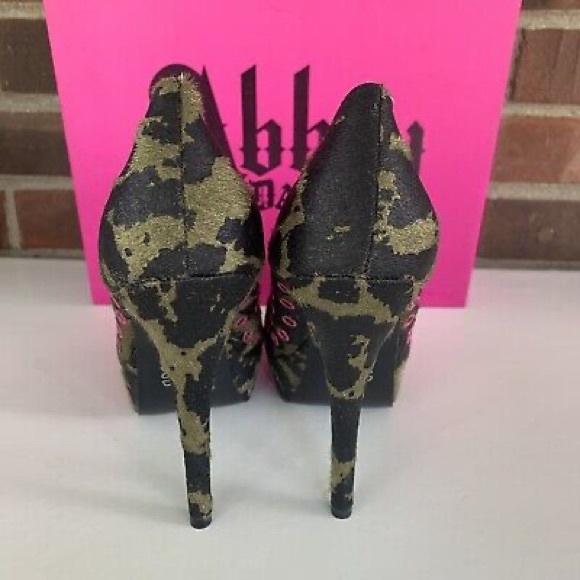 Abbey Dawn by Avril Lavigne Girl Talk Platform Shoes - Picture 4 of 6